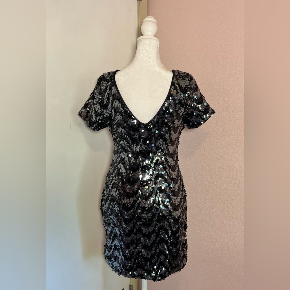 Law of Gravity Sequin Dress - Picture 8 of 14